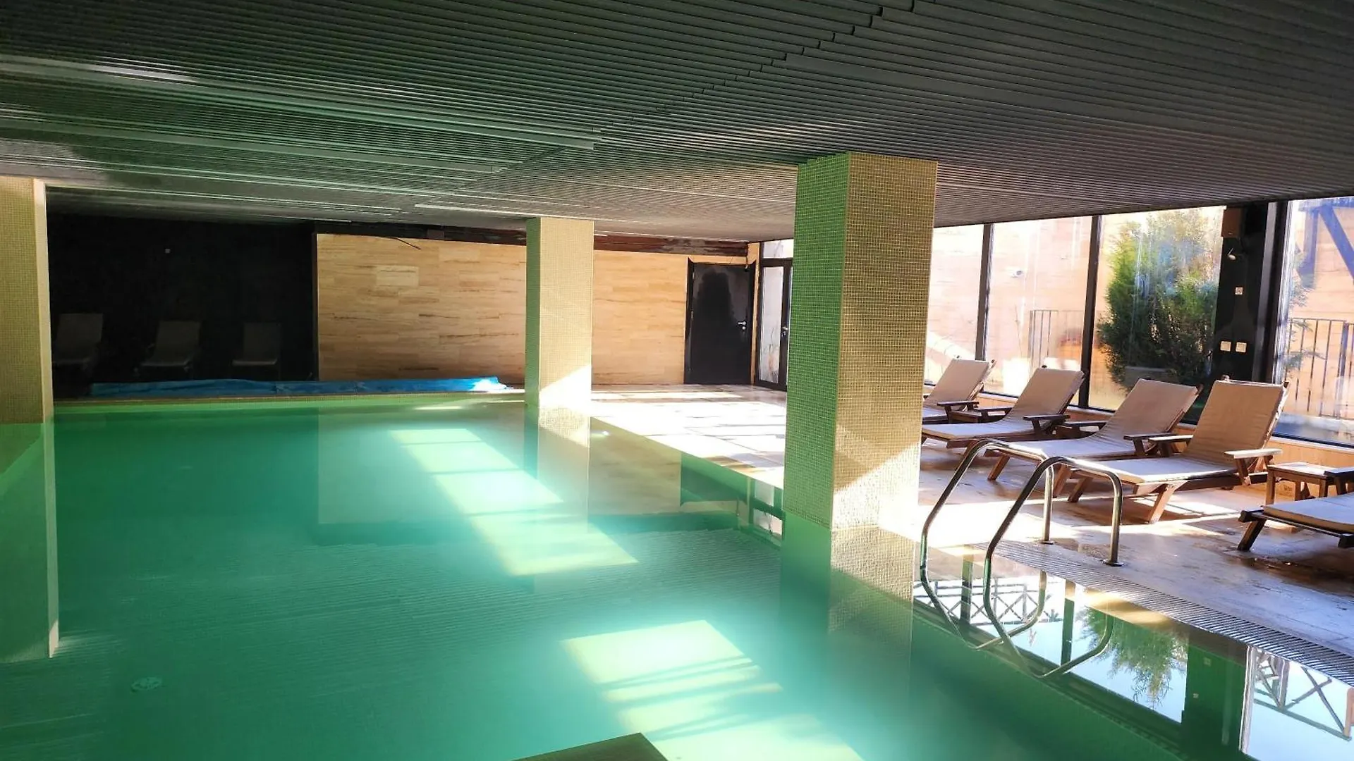 Pirin View Apartment 반스코